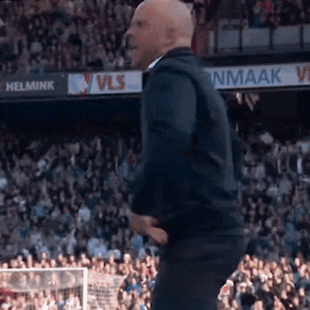 Arne Slot GIF