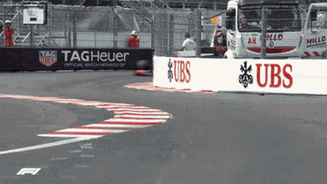 F1 GIF