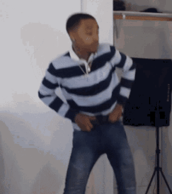 Flight Reacts Heat Cheque Dancing GIF