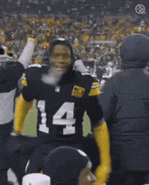 George Pickens Wave GIF