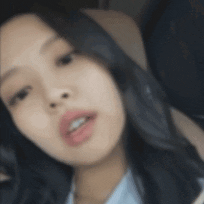 Jennie Confused GIF