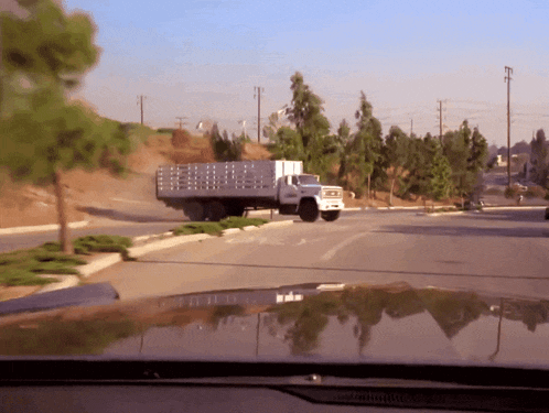 Lorry GIF