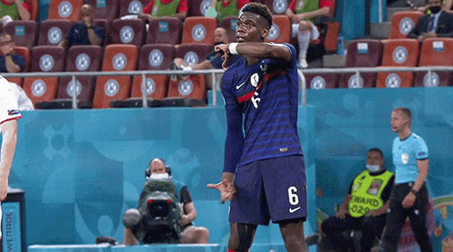 Pogba GIF