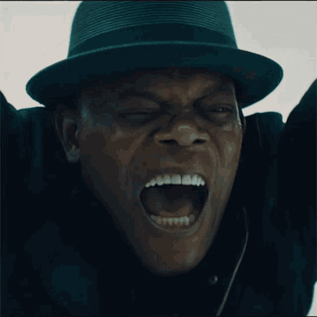 Screaming Darius Kincaid GIF
