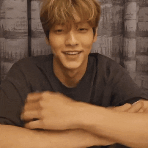 Soobin Giggle Choi Soobin GIF