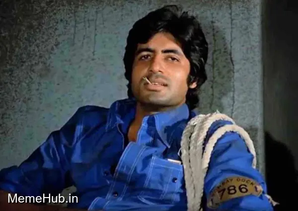 Amitabh Bachchan Main Aaj Bhi Meme Template