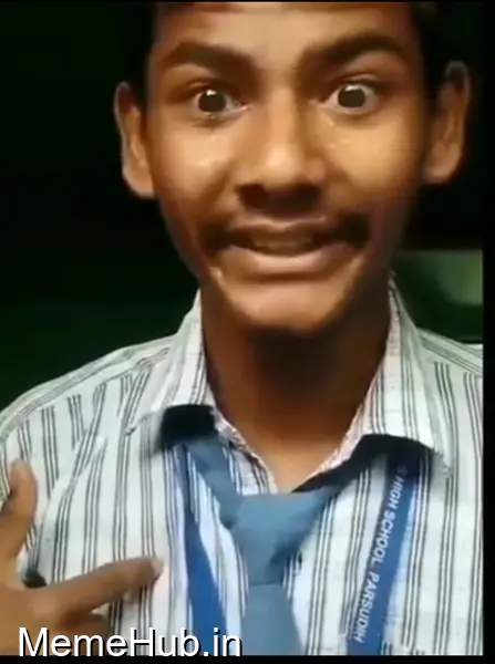 Me Gareeb Hu Meme Template