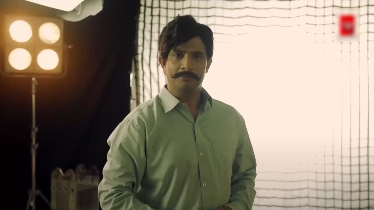 Aaiye Dekhte Hai Maza Aayega Meme Template Video