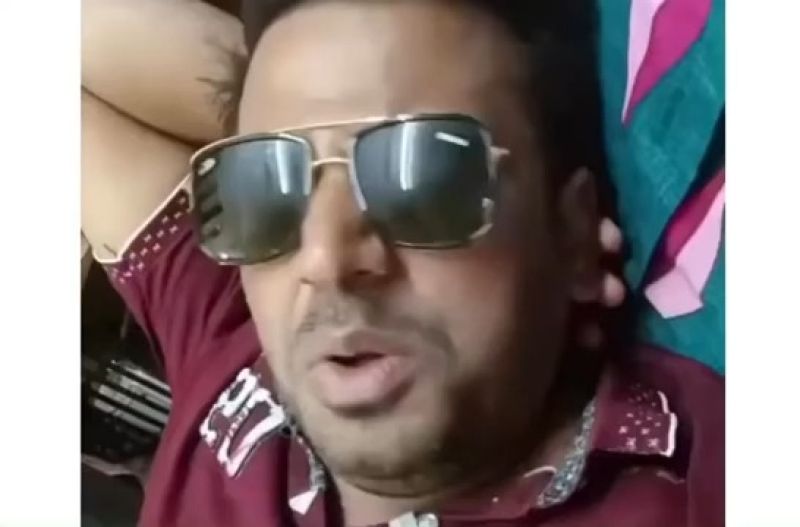 Bhout Paisa Hai Mere Pass Meme Template