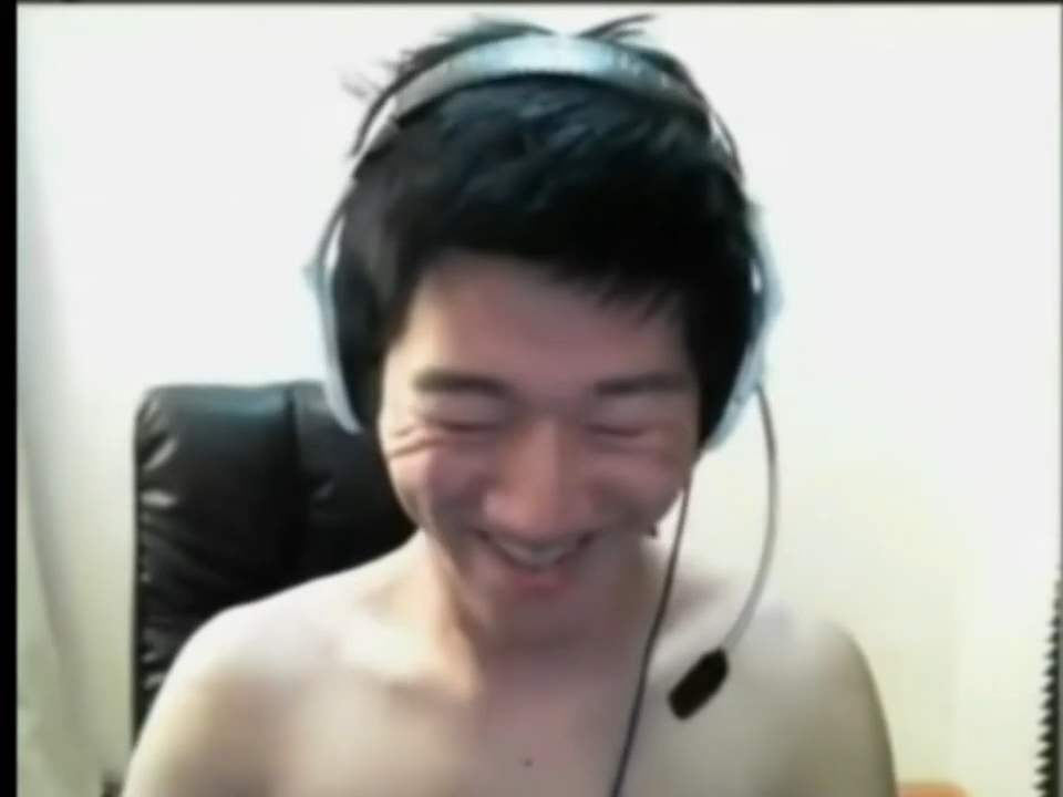 Chinese Man Smashes Keyboard Memes