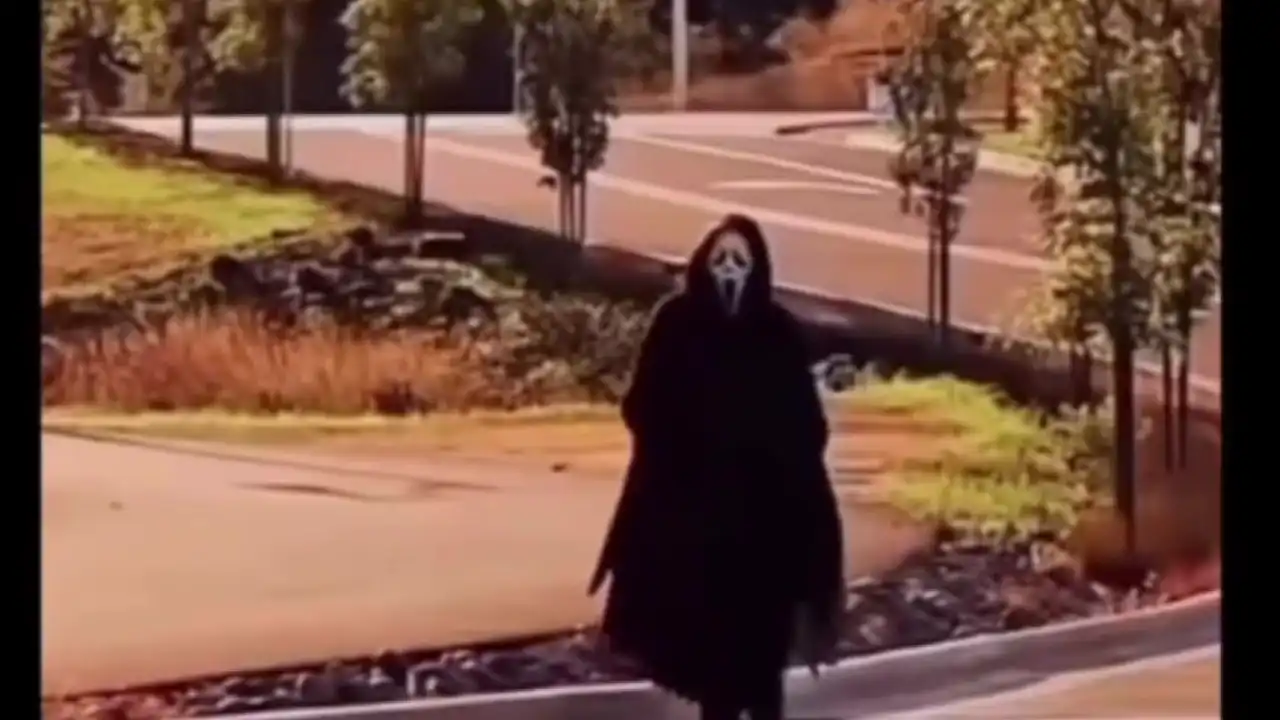 Ghost face dancing meme