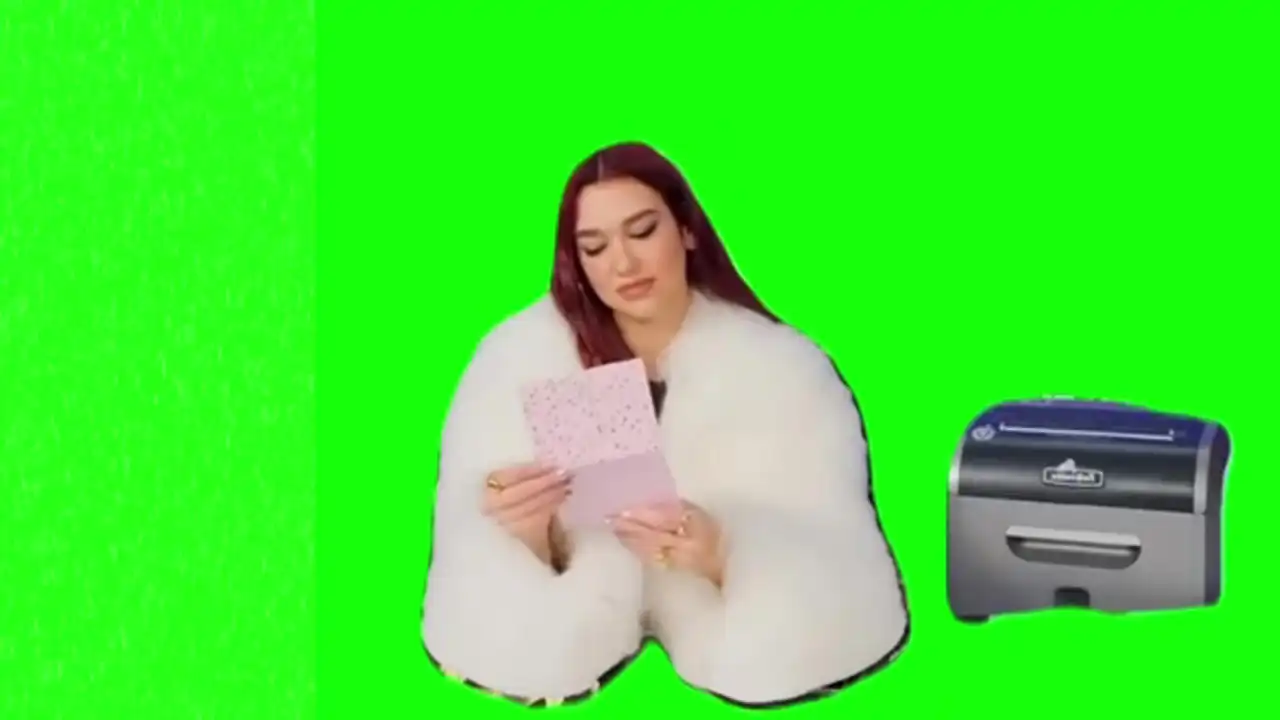 Girl shocked meme green screen