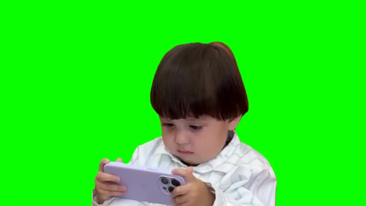Jerry showing the bird Green screen