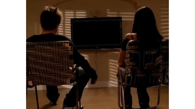 Jessie and jane watching tv Trending Instagram Memes