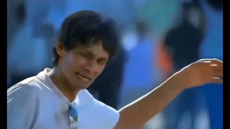 Kaise Kaise Log Rehte Hai Yaha Pe Meme Video Template