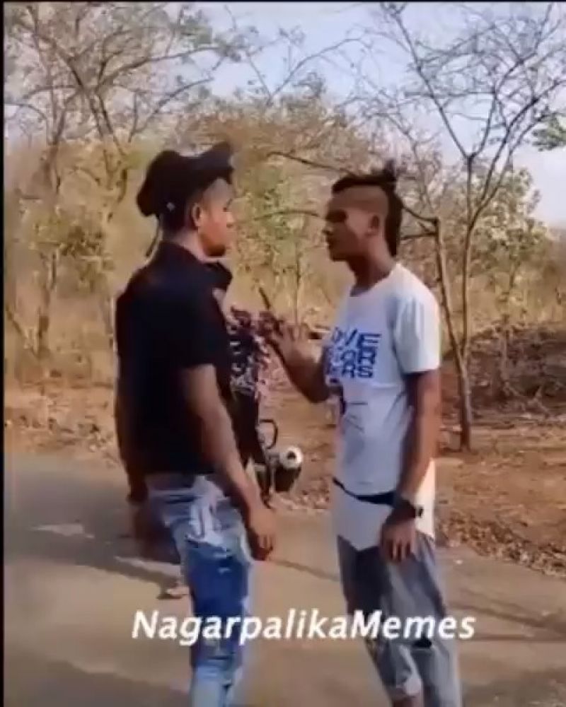 Mera desh badal raha hai meme