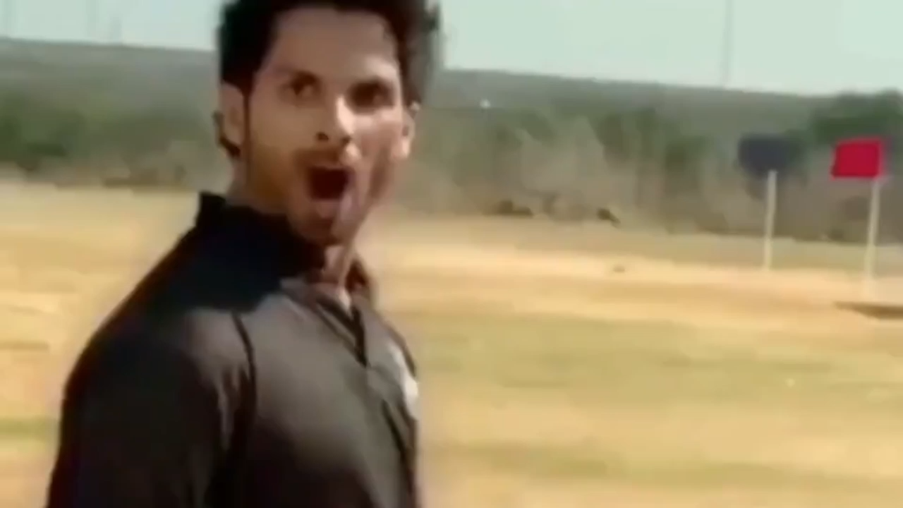 Oye Wapas Rakh Use Meme