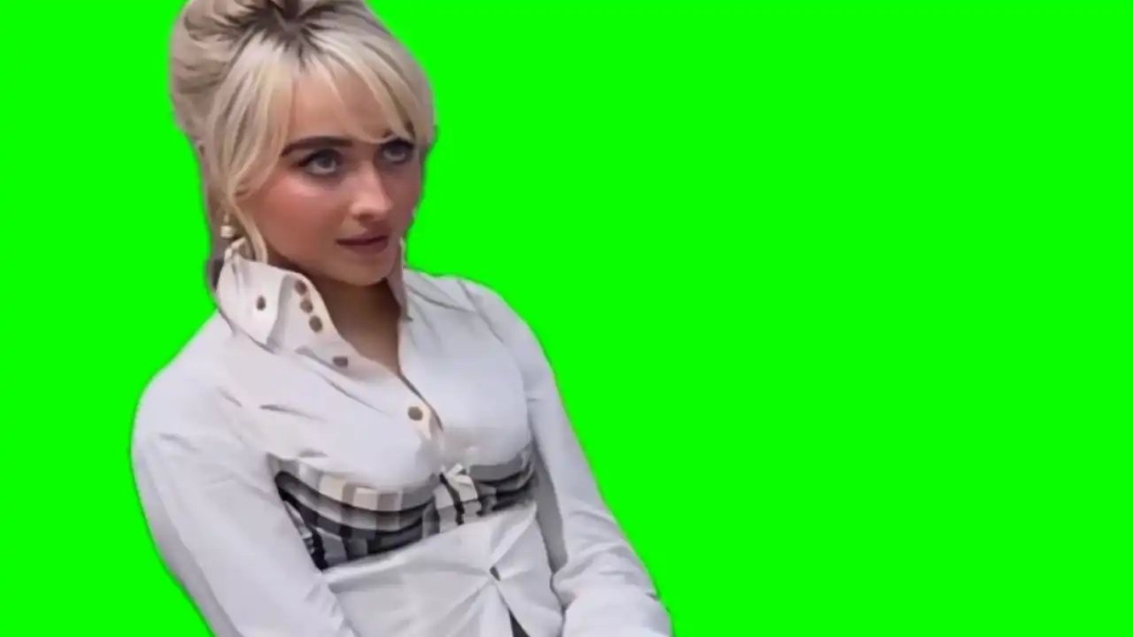 Sabrina judging green screen