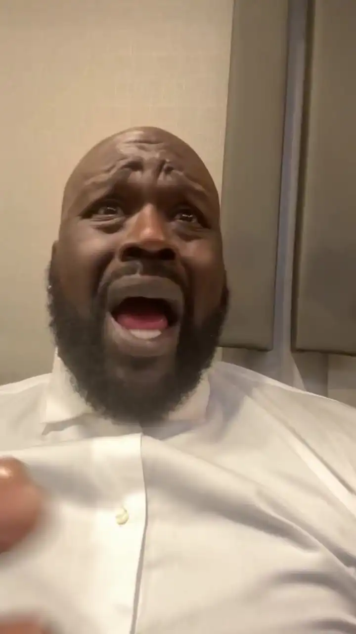 Shaq singing stop drop meme