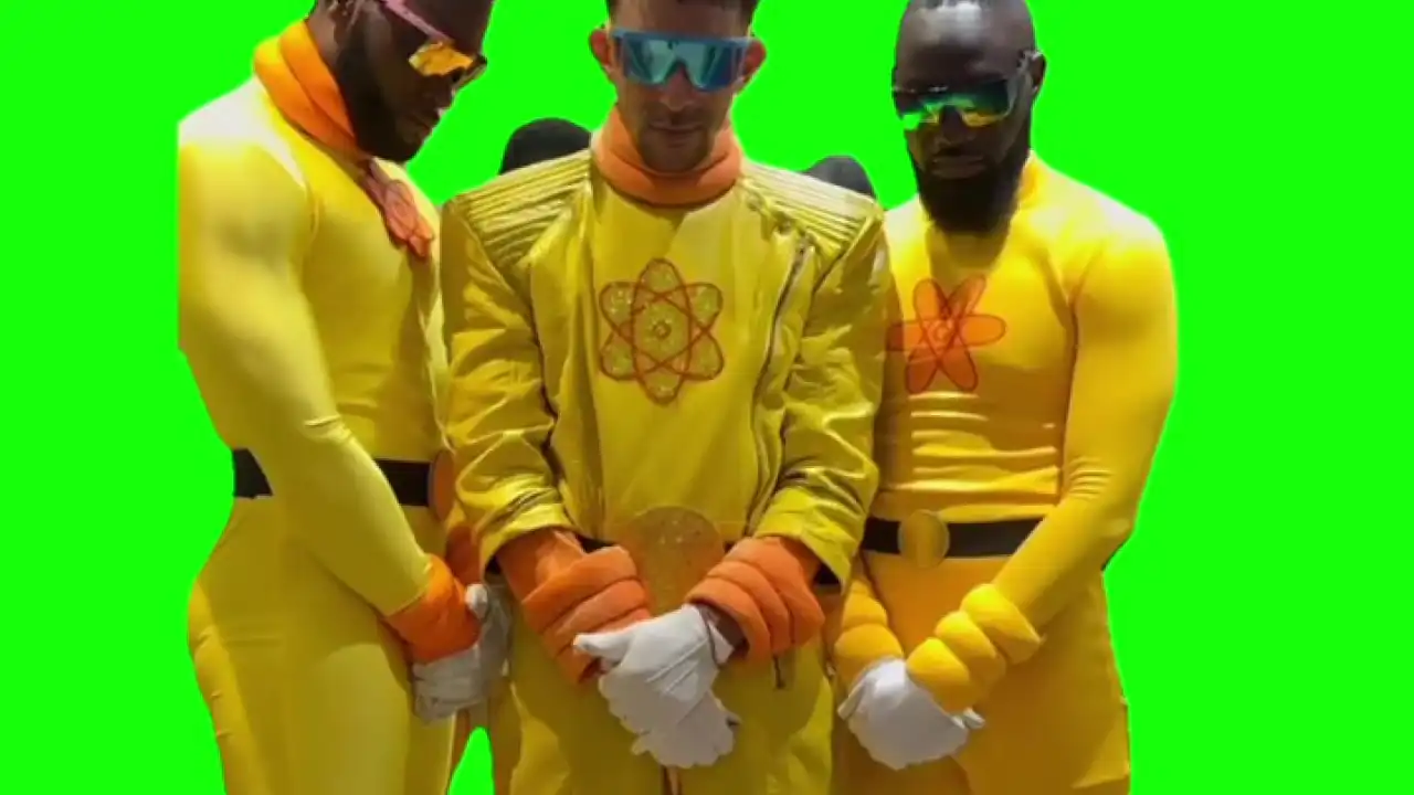 Straw Hat Goofy Meme Green screen