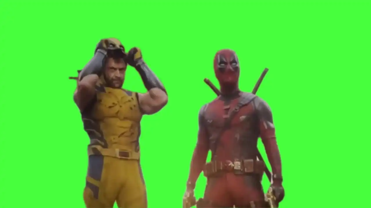 Wolverine Puts Mask Scene Leaked Green Screeen